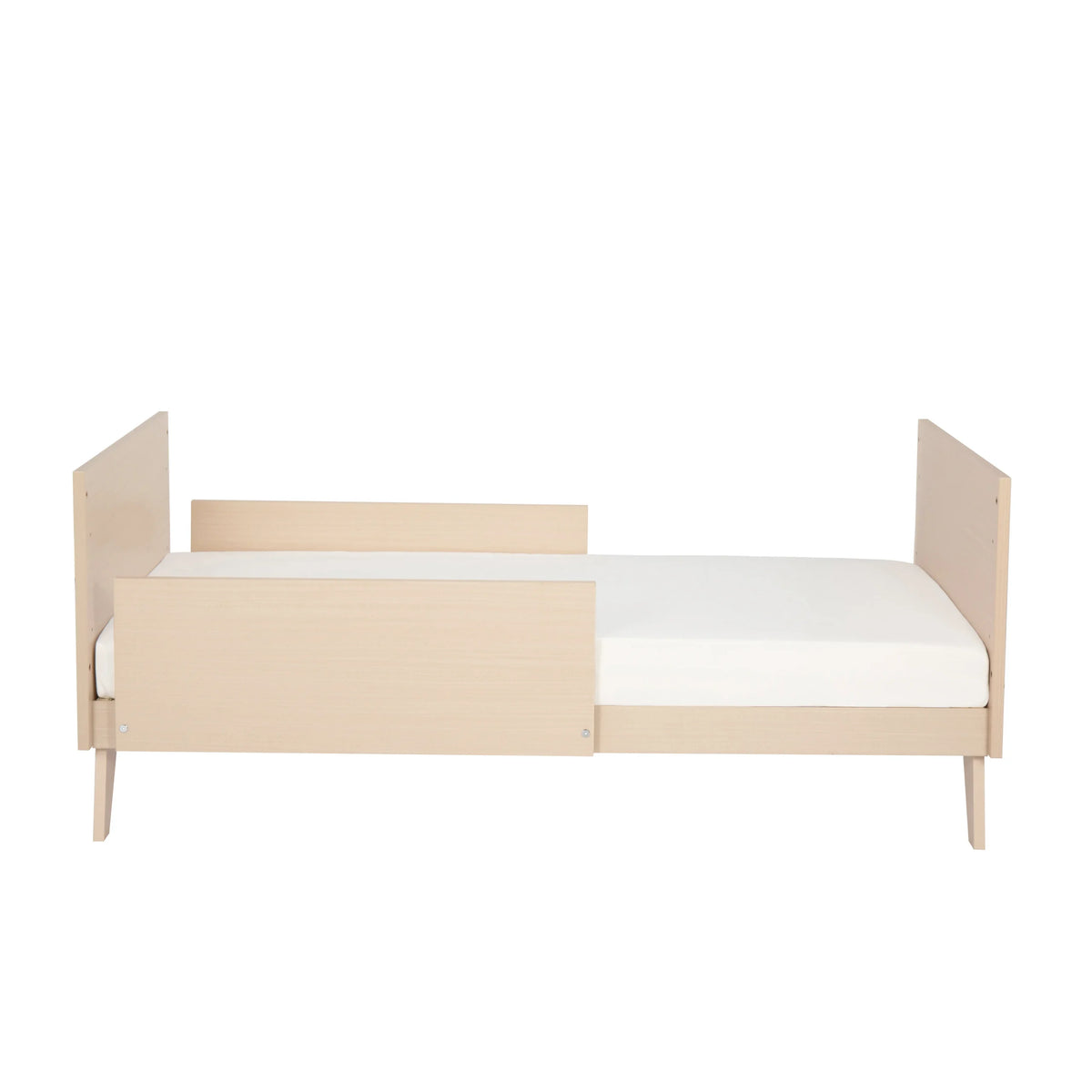 Babymore Dante cot bed - Natural