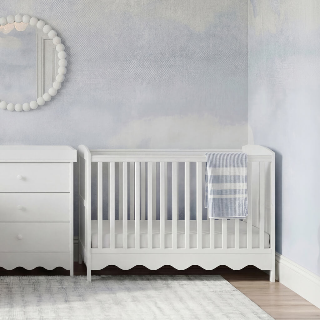 Bebe & Beyond Dancer Cot Bed – White