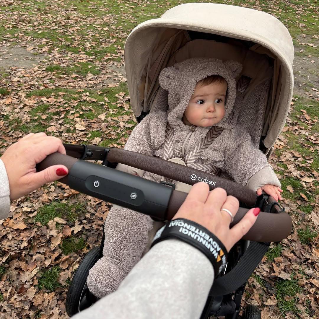 CYBEX e-Gazelle Twin Pushchair Almond Beige