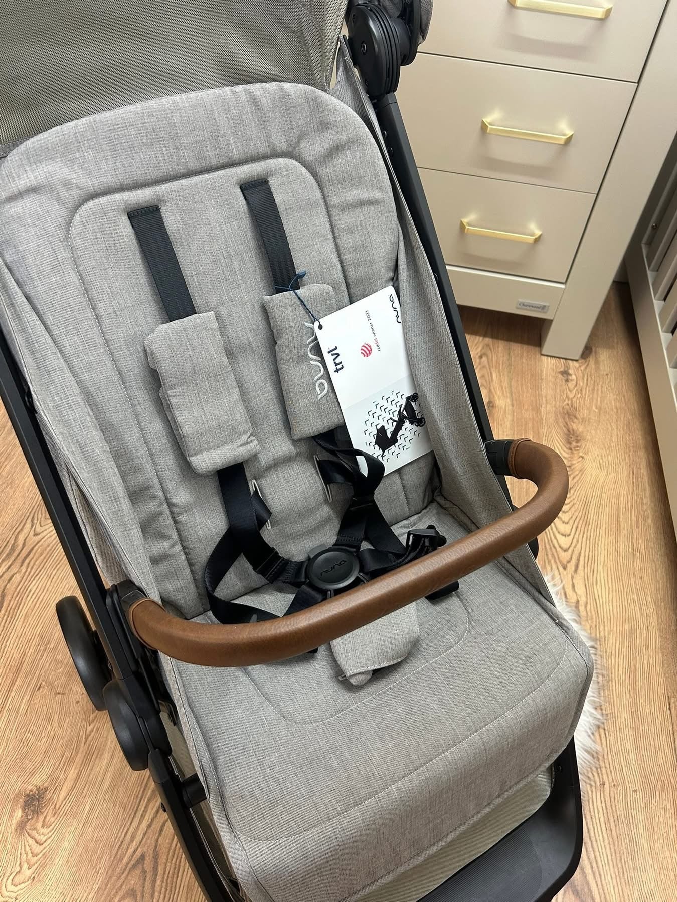 Nuna Trvl - Hazelwood - BIRMINGHAM STORE OPEN BOX