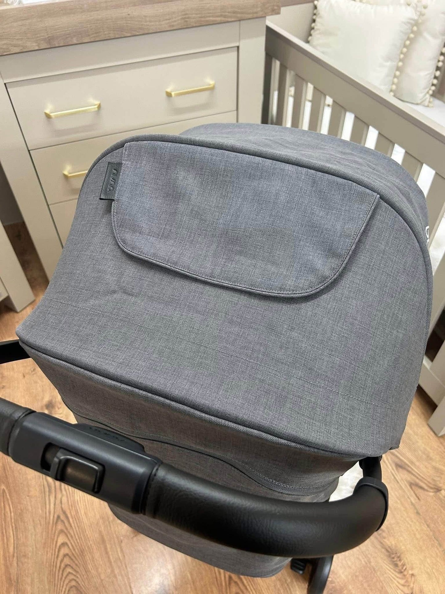 Nuna Trvl - Granite - BIRMINGHAM STORE OPEN BOX