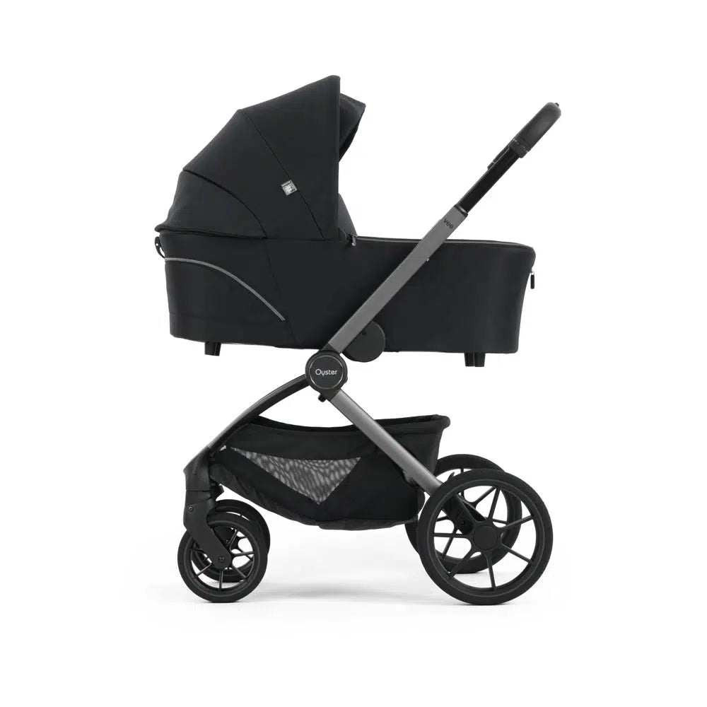Oyster Vee luxury bundle ~ Liquorice