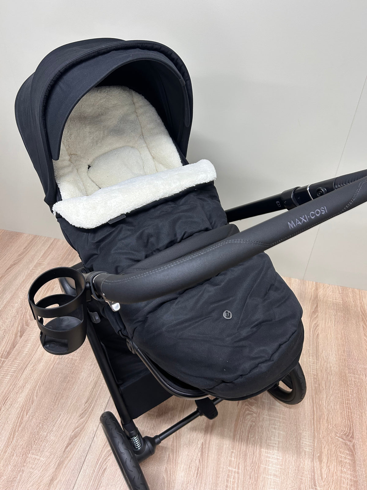 Maxi cosi Oxford essential bundle * ex display