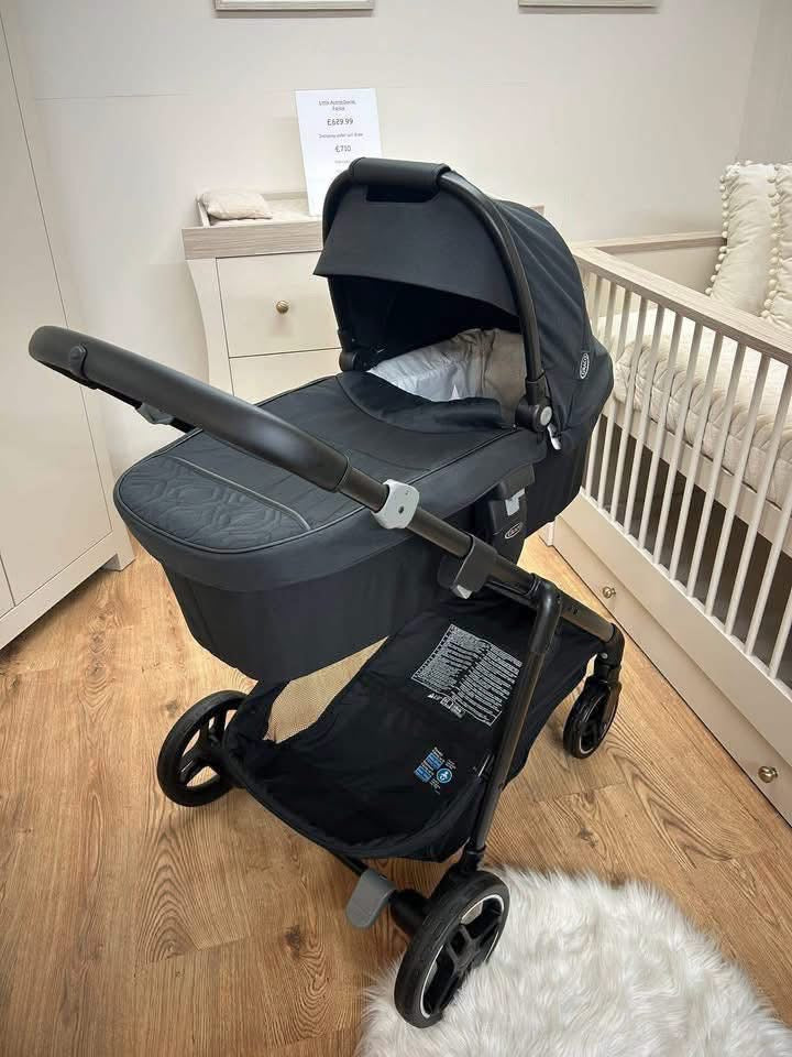 Graco Near2me travel system ~ ex display Birmingham store