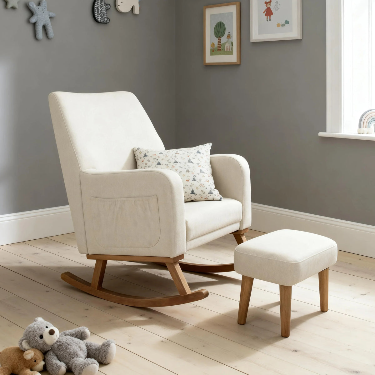Babymore Callie Nursing Chair - Ivory