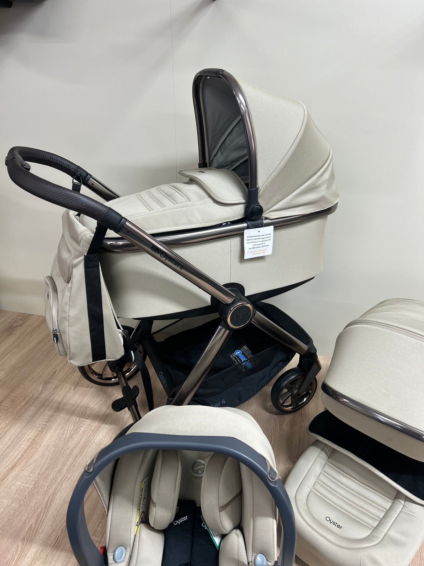 Babystyle oyster 4 bundle ~ buttermilk ~ ex display Birmingham store