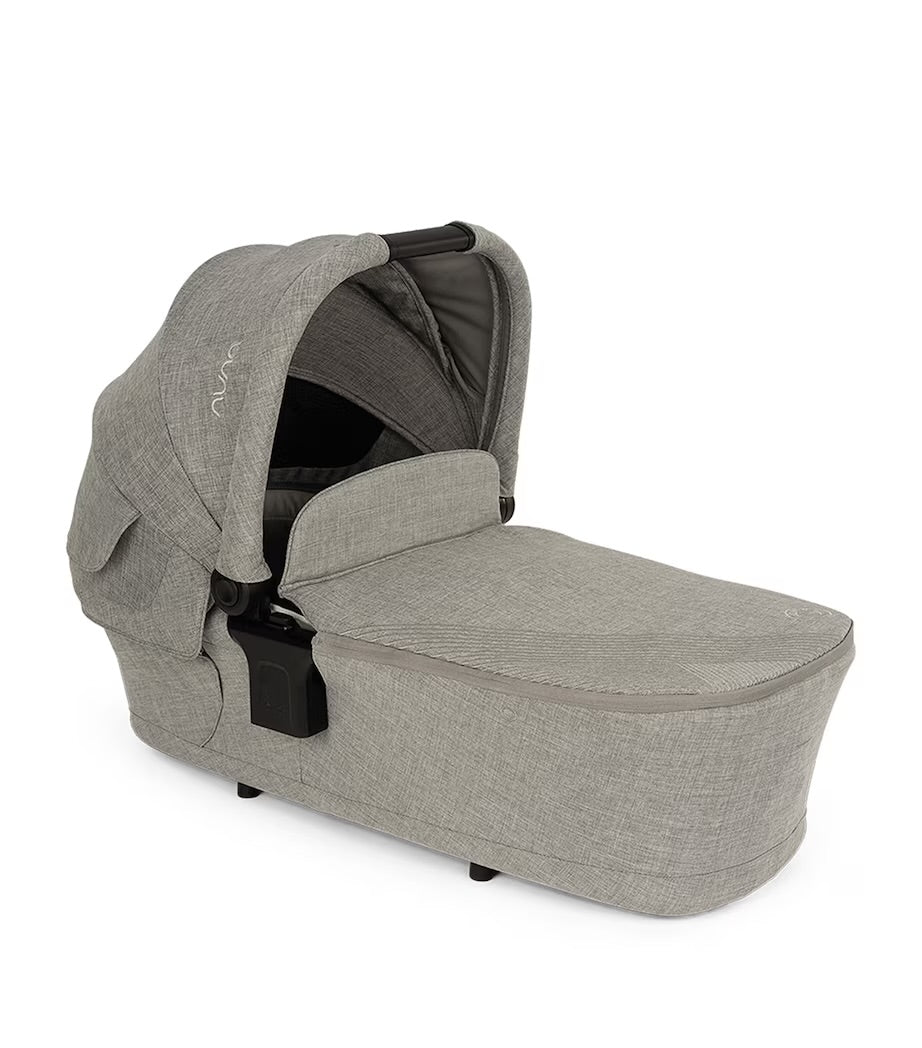 Nuna TRIV NEXT BMW + PIPA Lite Travel System - BMW Graphene