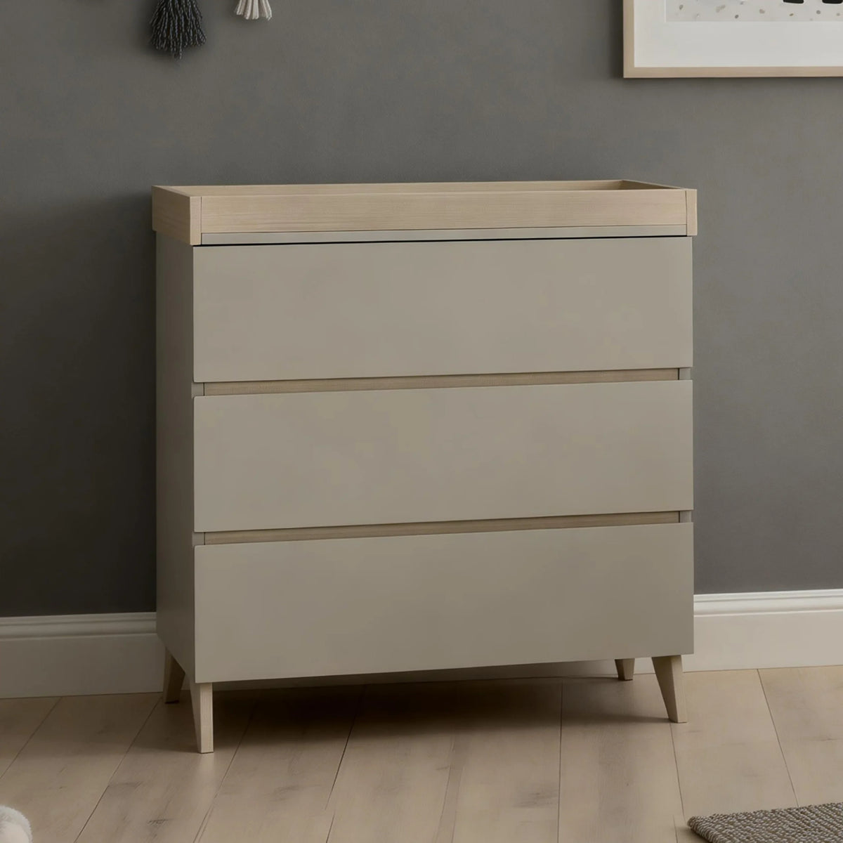 Babymore Dante 2 piece Nursery Room set - Cashmere