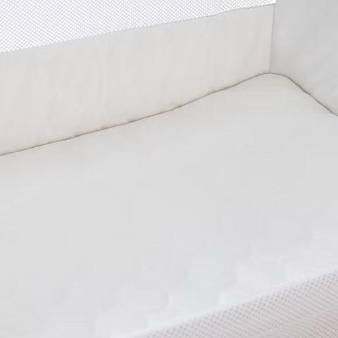 Red kite rockabye crib