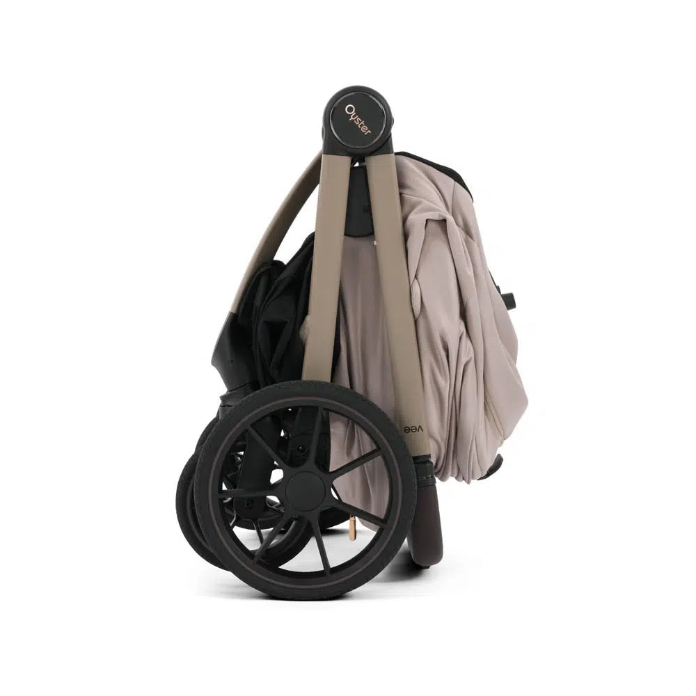 Oyster Vee stroller & carrycot package ~ Vanilla