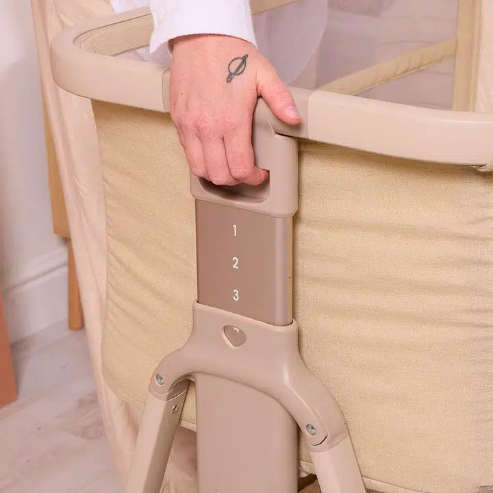 Tutti Bambini Cozee Zen Bedside Crib – Sand