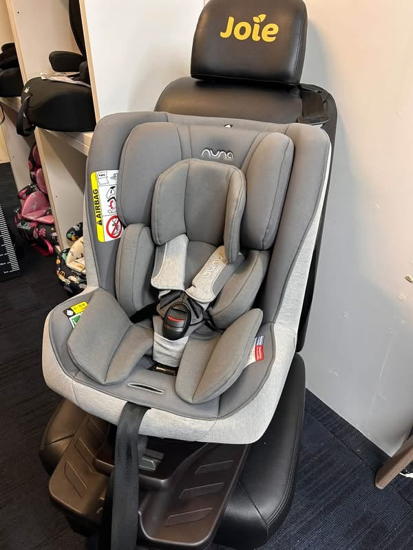 Nuna Prym 360 spin * EX DISPLAY BIRMINGHAM STORE