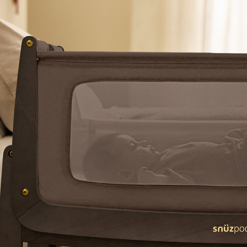 SnuzPod5 Bedside Crib Chocolate