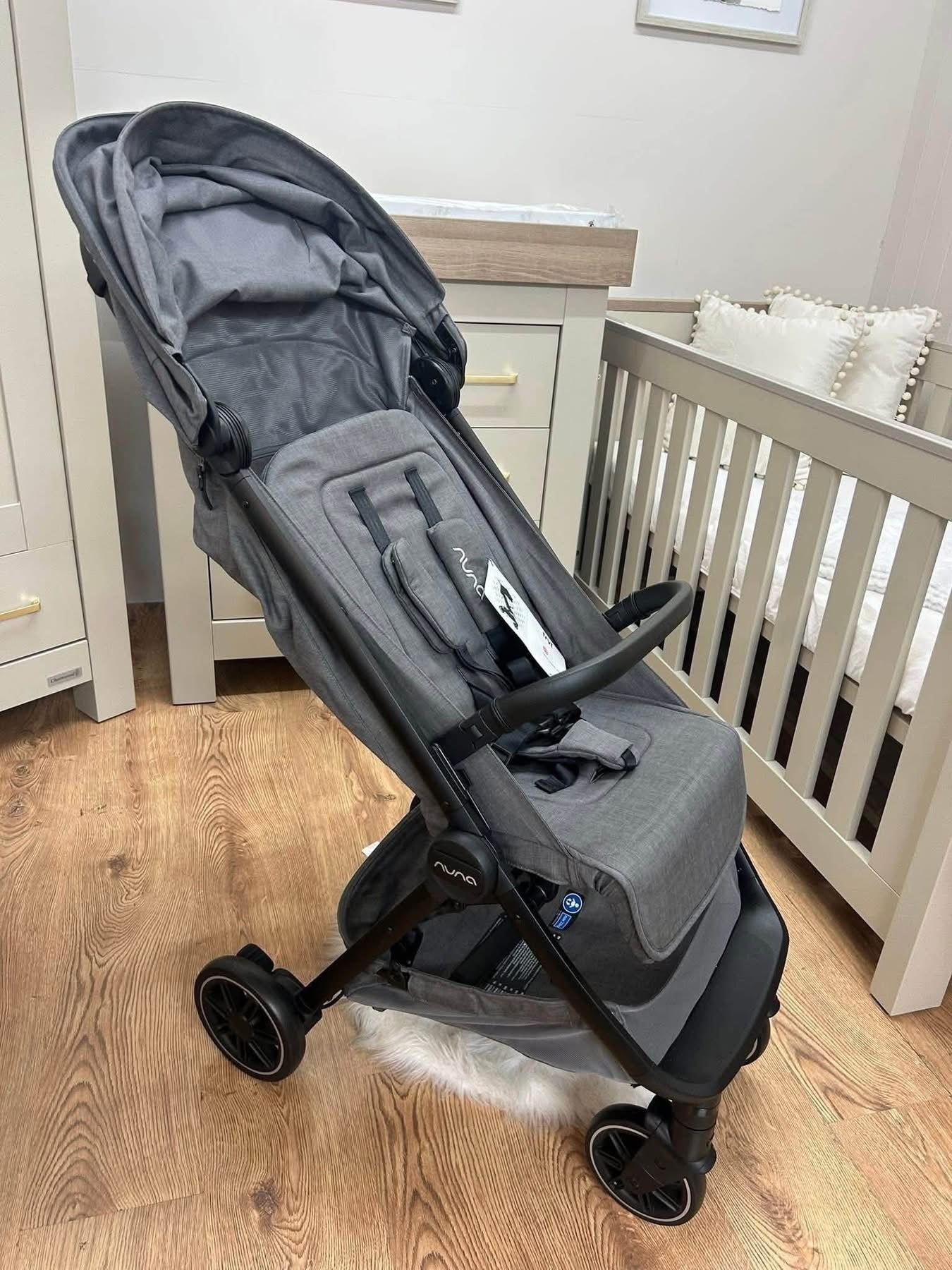 Nuna Trvl - Granite - BIRMINGHAM STORE OPEN BOX