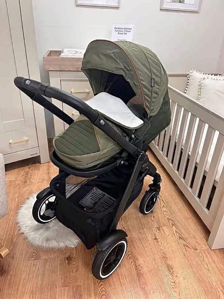 Graco xt pushchair & carrycot - ex display