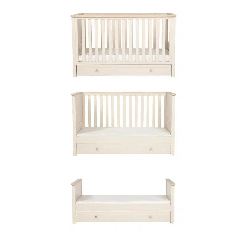 Bebe & Beyond Wanderer 2 Piece Nursery Room Set (Wide Dresser) – Cashmere & Oak
