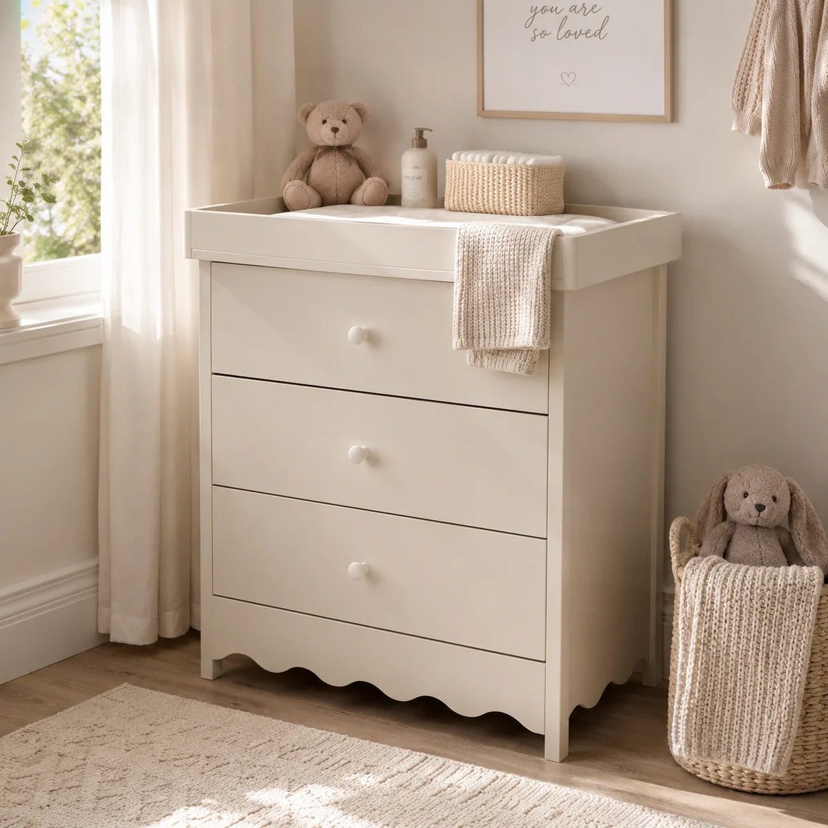 Bebe & Beyond Dancer Changing Unit – Cashmere