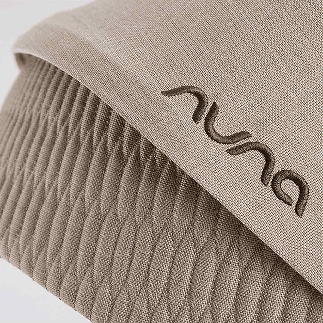 Nuna MIXX Next Pushchair, MIXX Next Carrycot, ARRA Flex Car Seat and BASE Curv Bundle, Cosmopolitan FREE Carrycot Stand