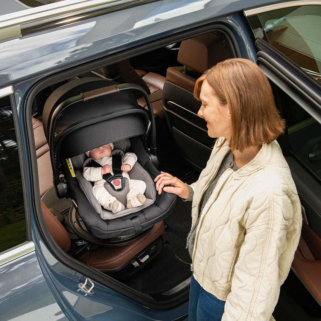 NUNA Base CURV Ex Display