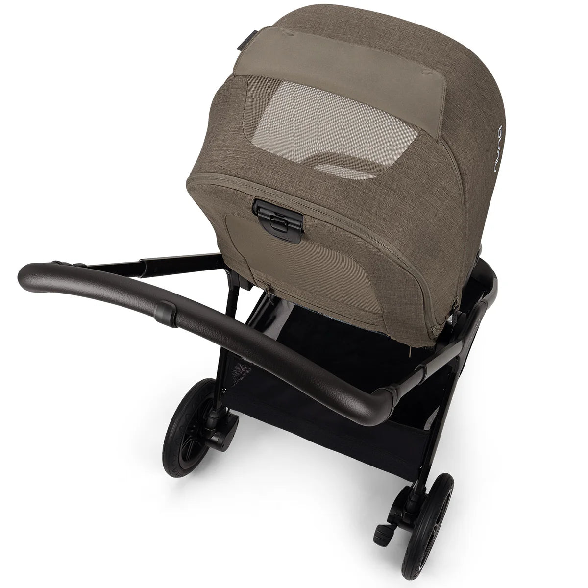 Nuna TRIV Next URBN Bundle in Pistachio