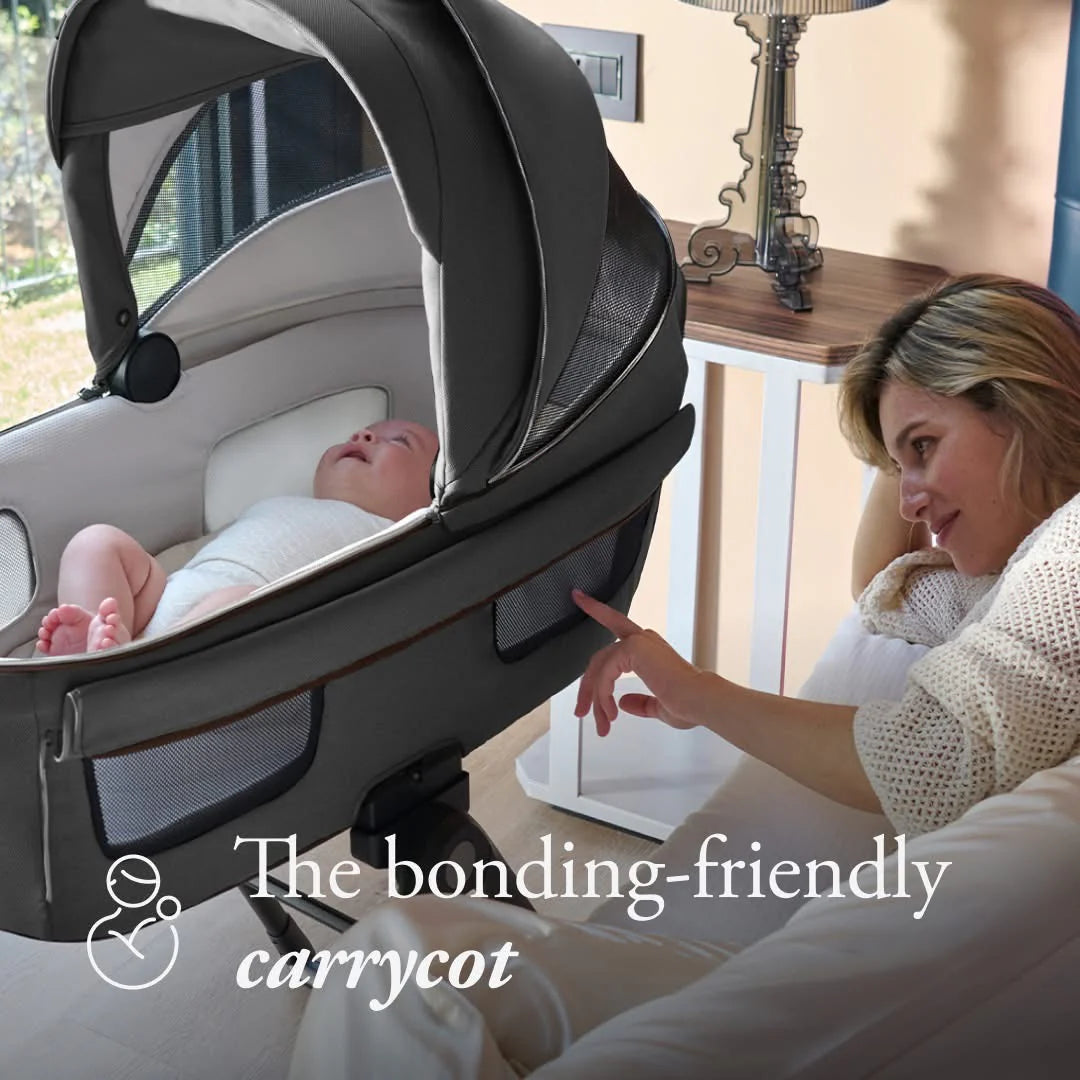 Inglesina Aptica XT Travel System - Taiga Green (2025 Model Updated Features) Ex Display
