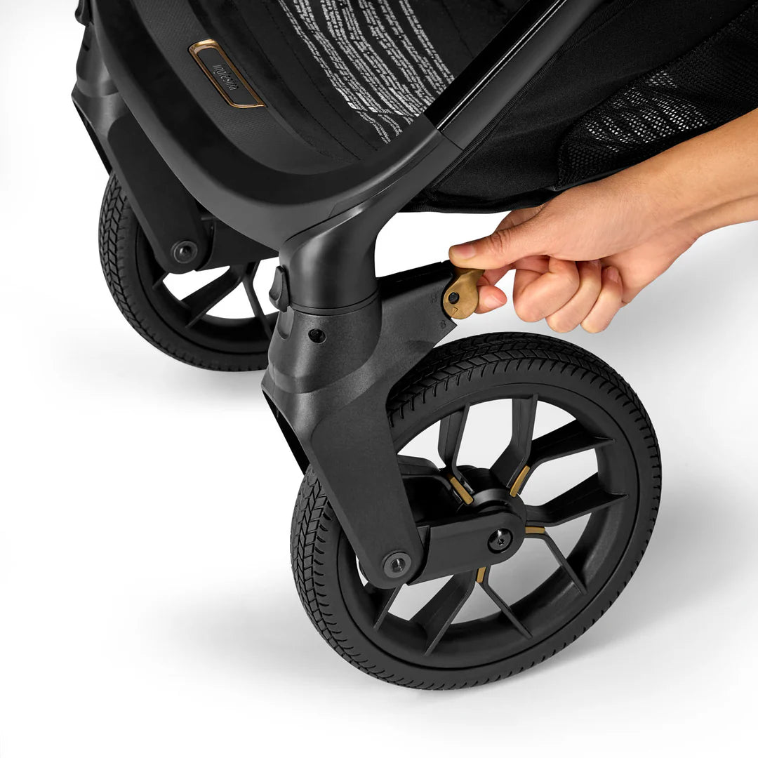Inglesina Aptica XT Travel System - Taiga Green (2025 Model Updated Features) Ex Display