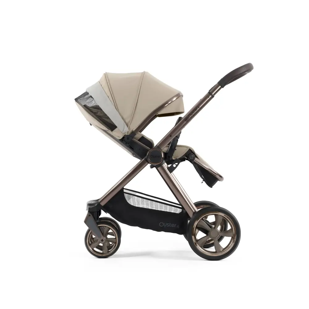 Babystyle Oyster 4 Buttermilk Essentials Travel System with Capsule 360 Car Seat & Rotating ISOFIX Base