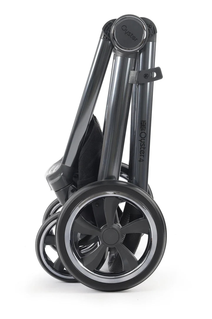 Babystyle Oyster 4 Ultimate 360 Travel System Bundle – Carbonite