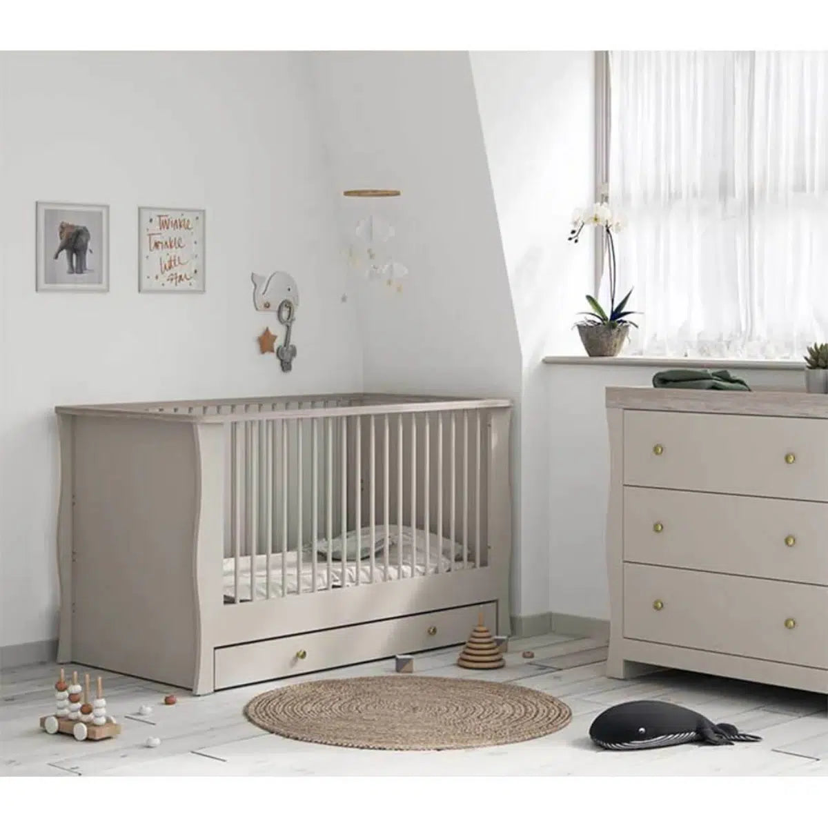 Little Acorns Davina 2 Piece Room Set with Drawer – Cashmere/Grey Ash Bamboo Mattress Drape