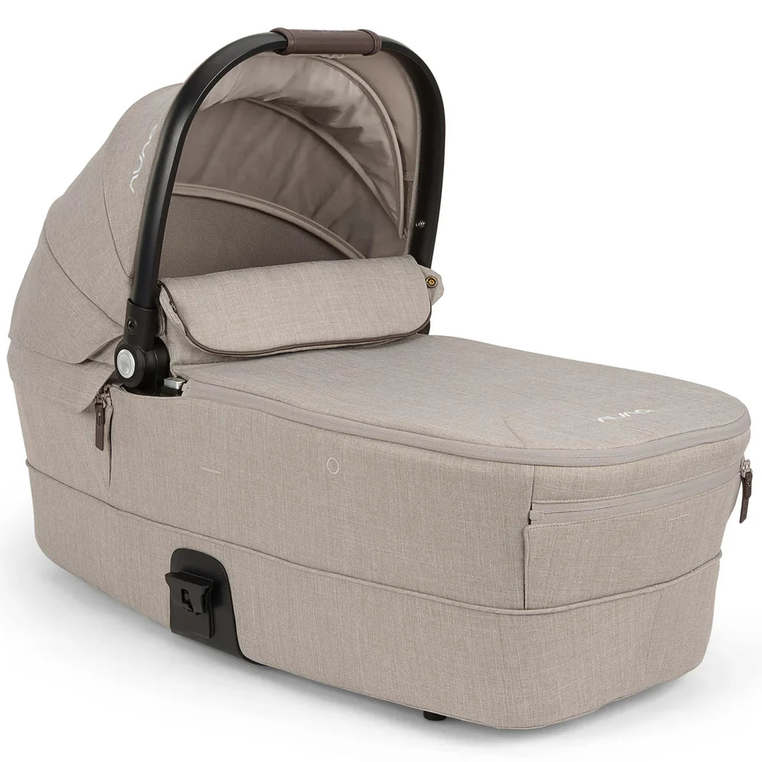 Nuna MIXX Next Pushchair, MIXX Next Carrycot, ARRA Flex Car Seat and BASE Curv Bundle, Chateau FREE Carrycot stand