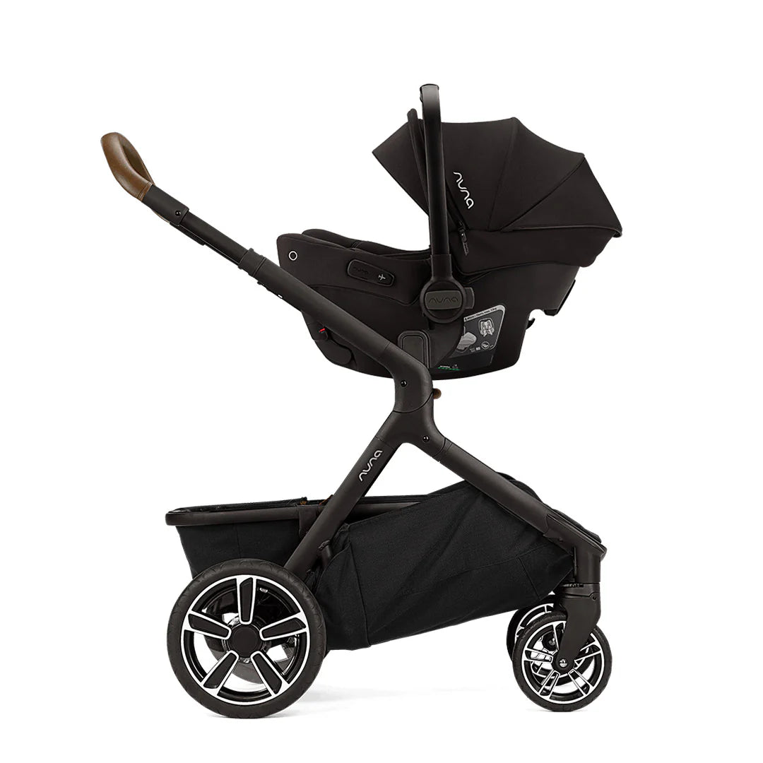 Nuna PIPA URBN Integrated Isofix Car Seat - Caviar