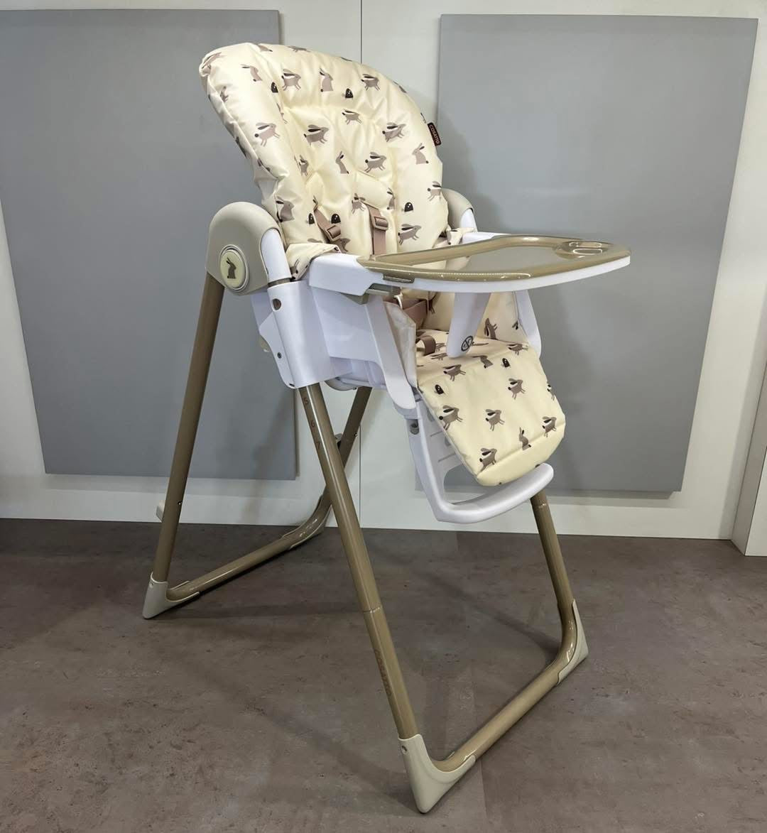 The Cozy Beige Bundle With Joie Sansa Swing