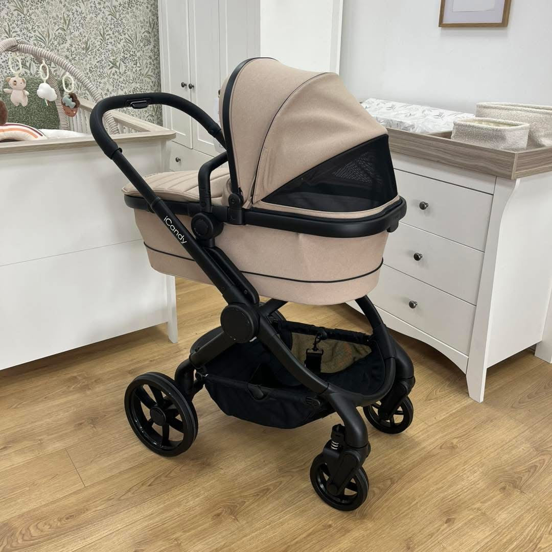 iCandy Peach 7 Cookie With iCandy Cocoon and Isofix Base Ex Display