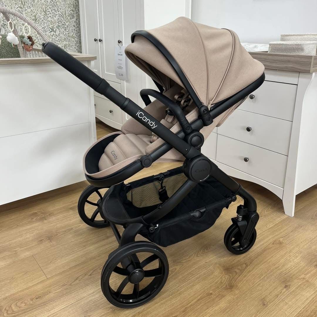 iCandy Peach 7 Cookie With iCandy Cocoon and Isofix Base Ex Display