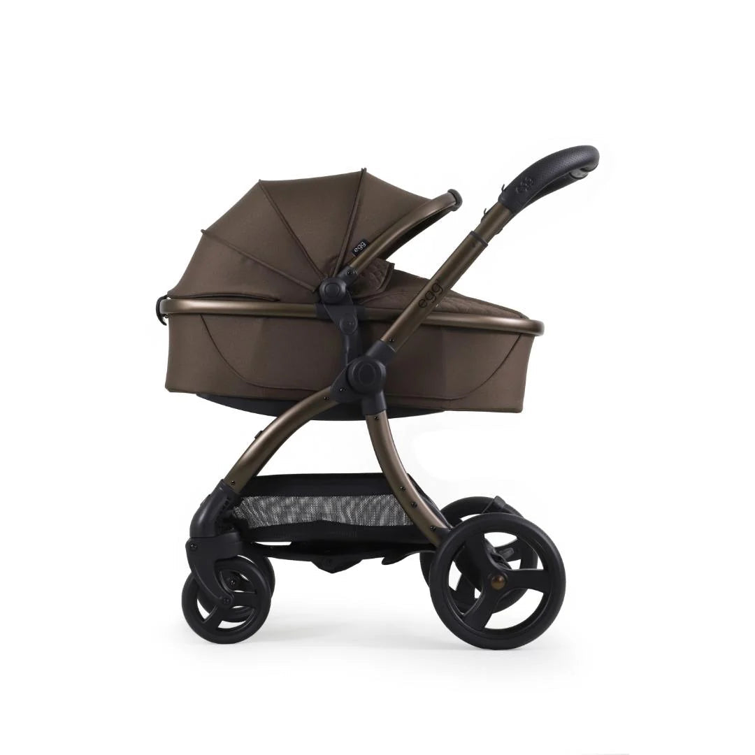 Egg 3 Luxury Travel Bundle With Shell i-Size Car Seat Chocolate Velvet