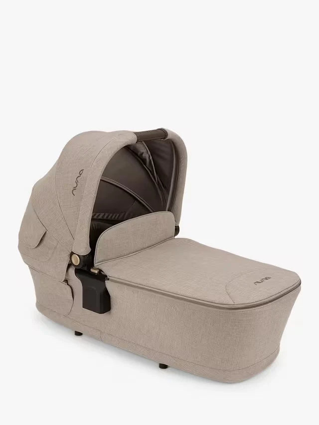 Nuna TRIV Next & ARRA Flex & BASE Curv Bundle - Liberty