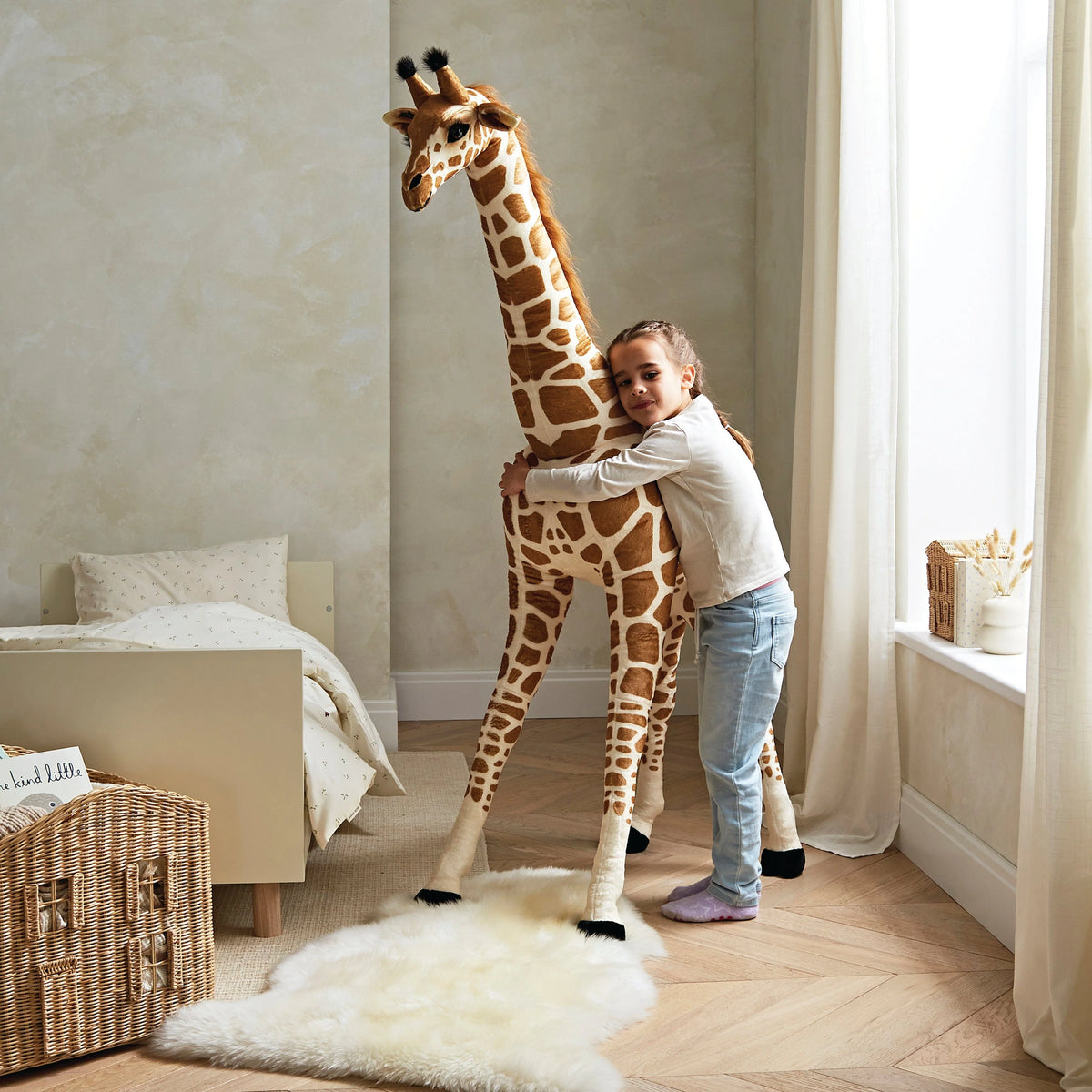 Small Standing Giraffe Stuffed Animal 100cm