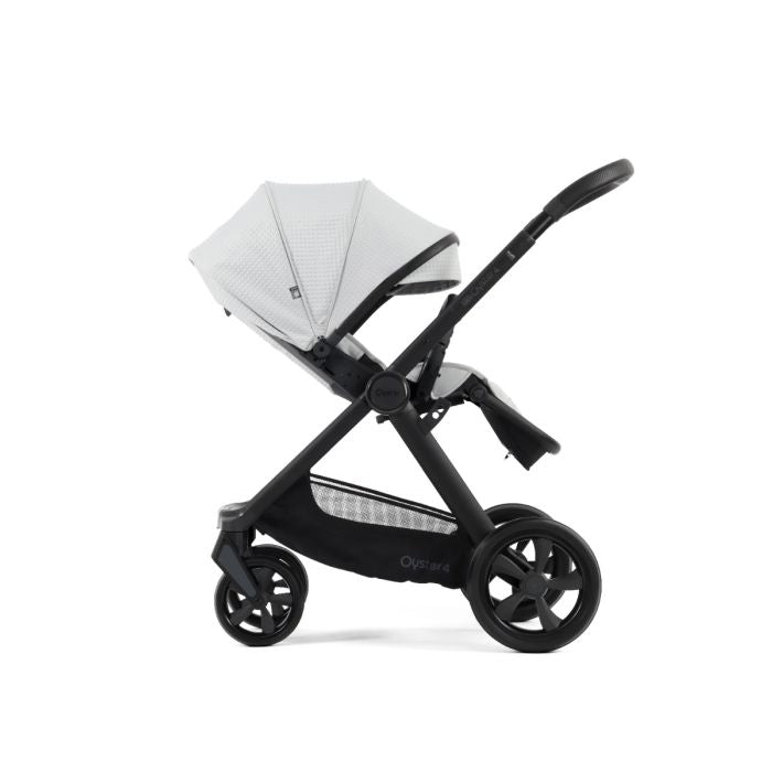 BabyStyle Oyster4 Pushchair Essential 5 Piece Bundle with Cybex Cloud T i-Size Car Seat and Base - Chocolate Velvet
