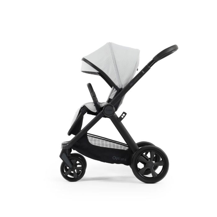 BabyStyle Oyster4 Pushchair Essential 5 Piece Bundle with Cybex Cloud T i-Size Car Seat and Base - Chocolate Velvet