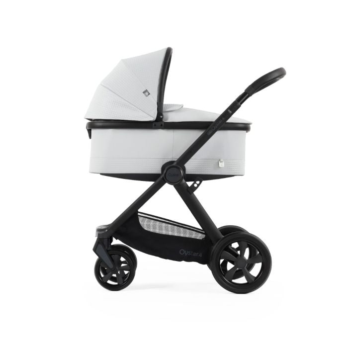 BabyStyle Oyster4 Pushchair Essential 5 Piece Bundle with Cybex Cloud T i-Size Car Seat and Base - Chocolate Velvet