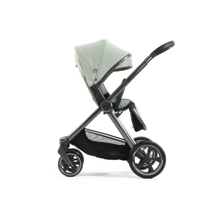BabyStyle Oyster4 Pushchair Essential 5 Piece Bundle with Cybex Cloud T i-Size Car Seat and Base - Pistachio