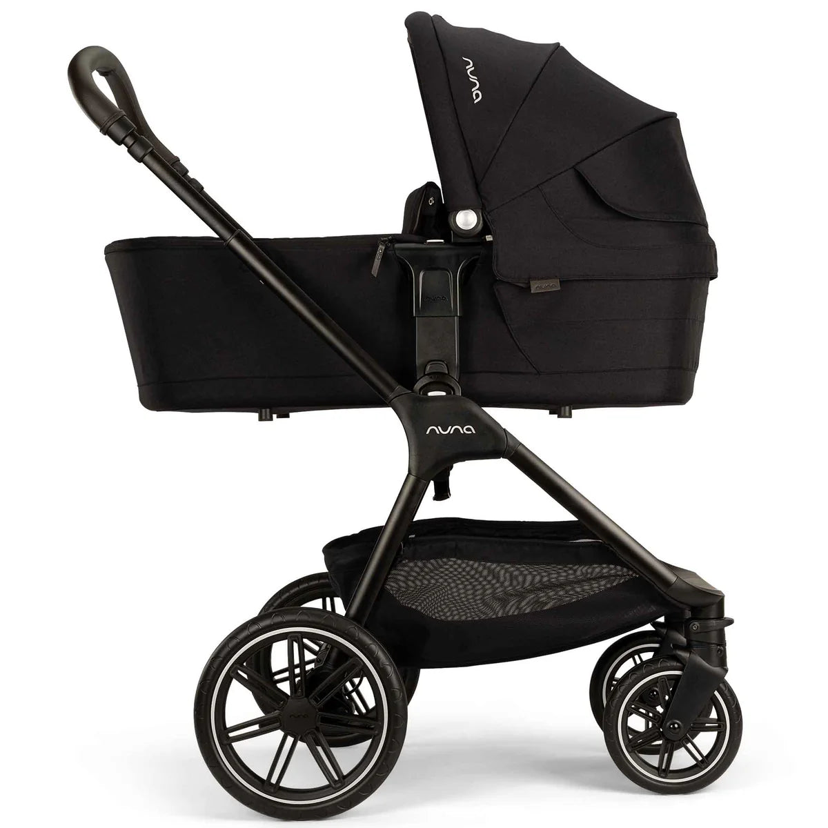 Nuna TRIV lx All Seasons Pushchair Set, Arra Flex and Rotating Curv Base Caviar Ex Display