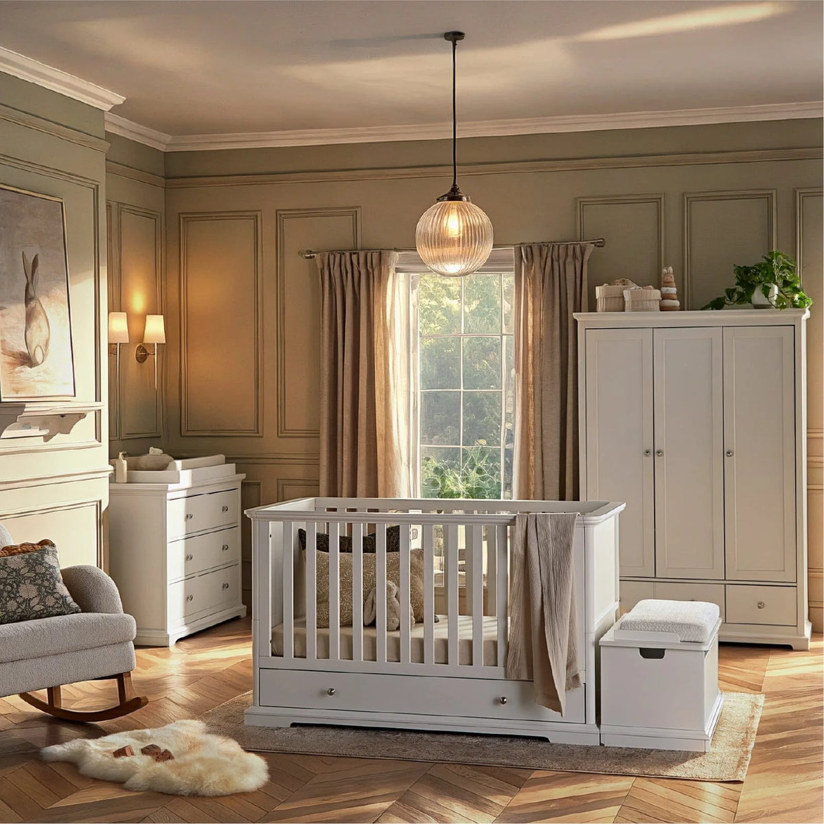 Cuddle Co Beaumont 3 Piece Nursery Furniture Set - White