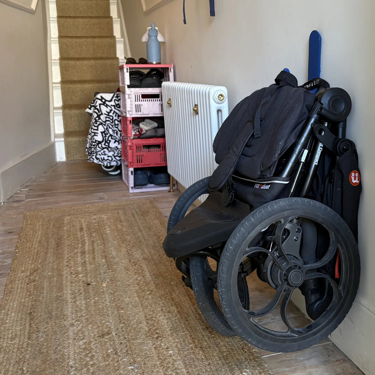 Out n About Nipper Compact Summit Black Pre Order End Of September