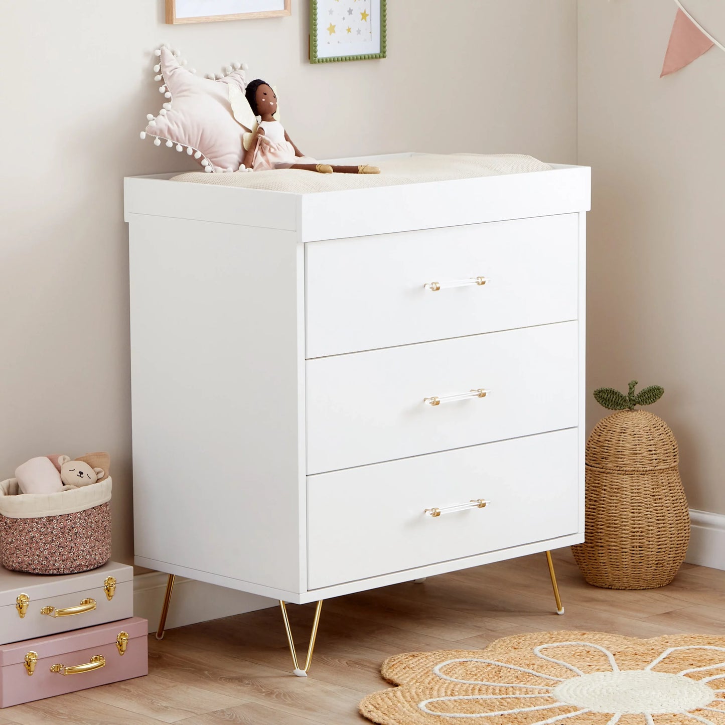 Babymore Kimi XL Acrylic 2 Piece Nursery Furniture Set *AUGUST OFFER FREE FOAM MATTRESS