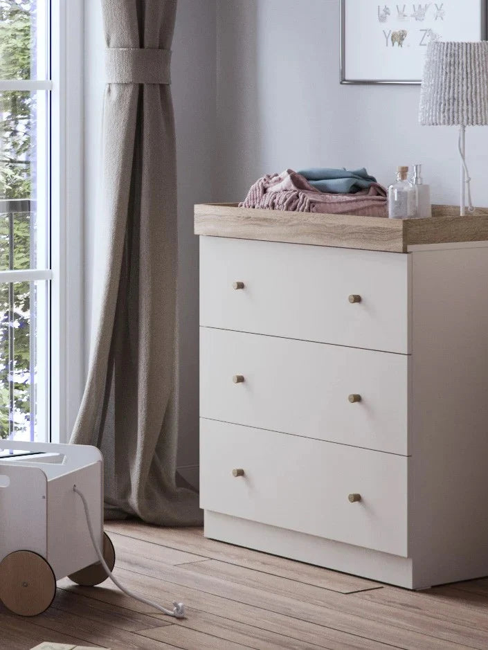 Little Acorns Burlington 3 Piece Nursery Room Set – Cashmere/Truffle Oak Store Collection only or local delivery