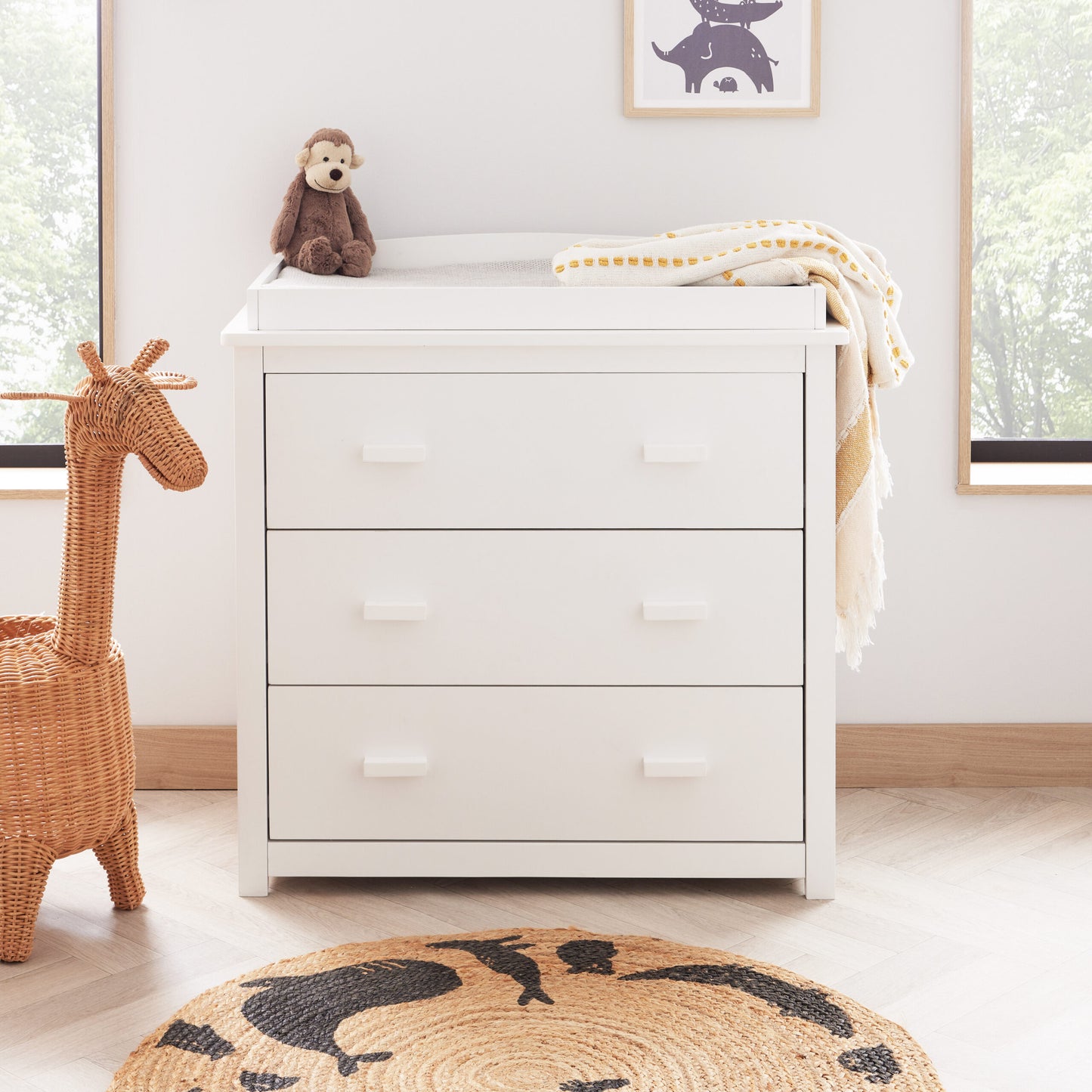 Babymore Universal Nursery Chest Changer – White